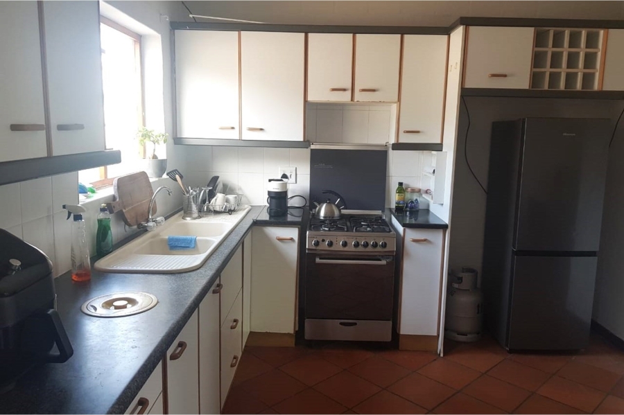 To Let 2 Bedroom Property for Rent in Myburgh Park Western Cape